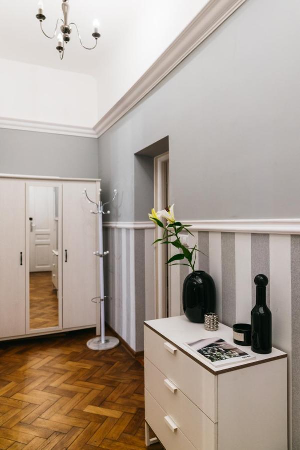 Sklodowskiej Apartment II - Loftaffair Krakow Luaran gambar
